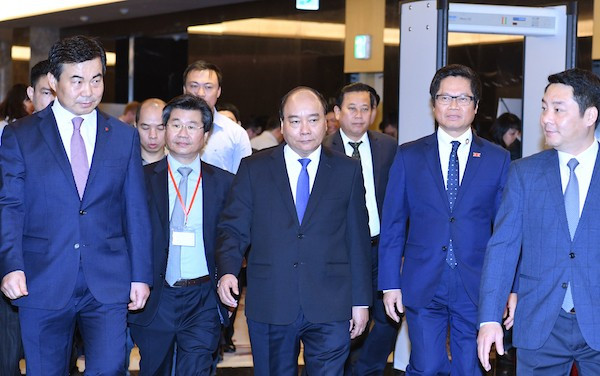 Thủ tướng Chính phủ Nguyên Xuân Phúc tham dự Diễn đàn Doanh nghiệp Việt Nam (VBF) 2018.