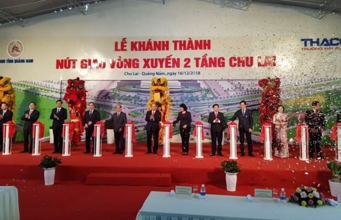 Thủ tướng Nguyễn Xuân Phúc dự bấm nút khánh thành nút giao thông 2 tầng do Thaco xây dựng