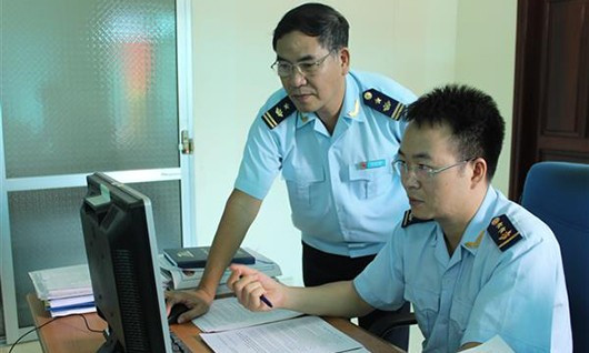 Hoạt động nghiệp vụ tại Chi cục Hải quan Thái Nguyên, Cục Hải quan Bắc Ninh. Ảnh: T.Trang.