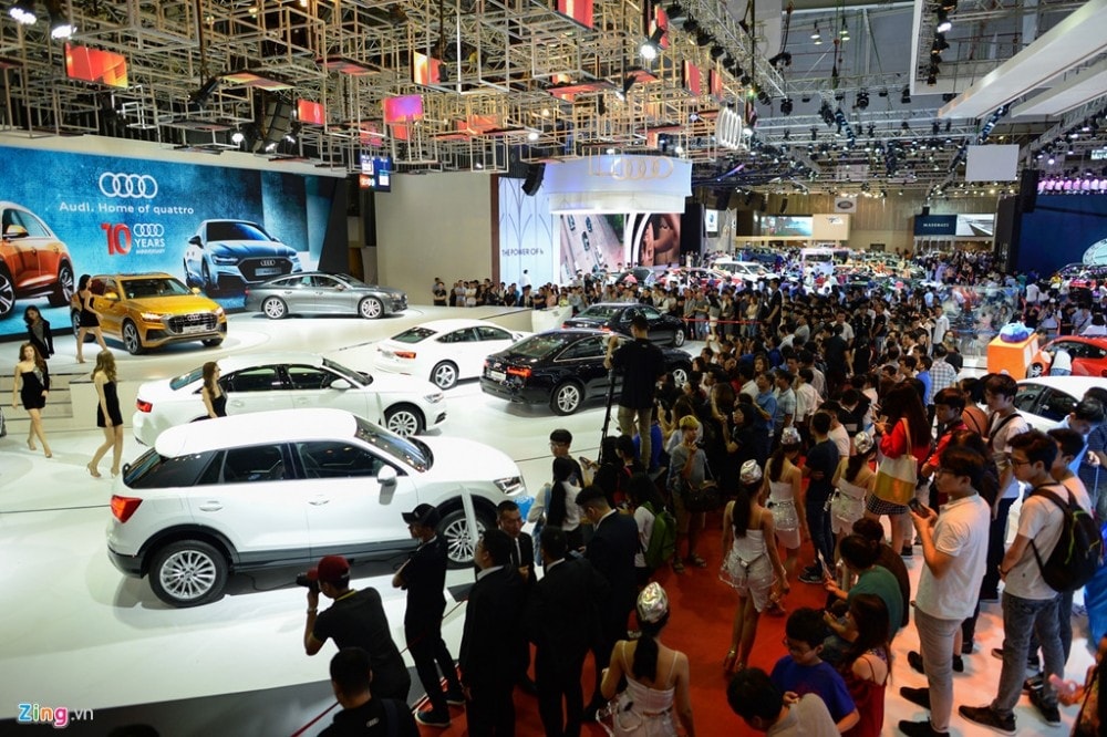 Ôtô du lịch dưới 9 chỗ ngồi có 4.264 xe được nhập về trong 15 ngày đầu tiên của năm 2019, tổng giá trị hơn 95 triệu USD