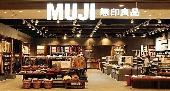 Muji Việt Nam được sở hữu 100% bởi Ryohin Keikaku và dự kiến đặt trụ sở và cửa hàng đầu tiên tại TP. HCM