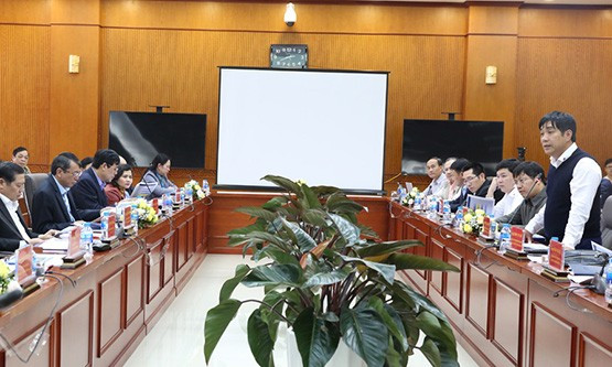 Ông Hồ Minh Hoàng, Chủ tịch HĐQT DCG, Phó Ban chỉ đạo dự án đường cao tốc Đồng Đăng - Trà Lĩnh đánh giá cao quyết tâm của tỉnh Cao Bằng