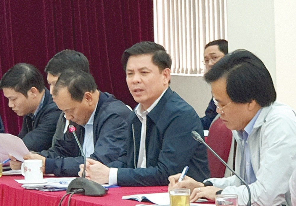 Bộ trưởng Nguyễn Văn Thể chủ trì cuộc họp