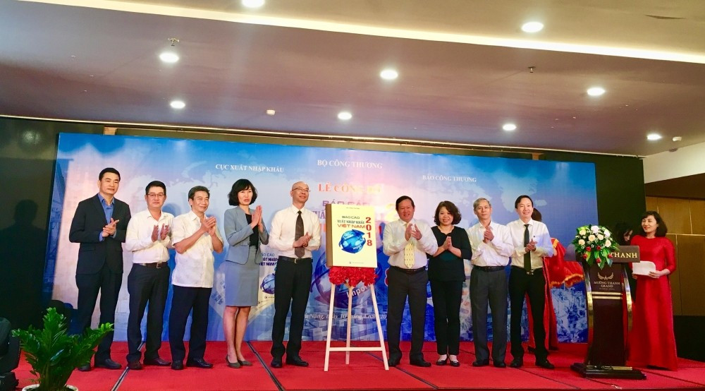 Bộ Công Thương đã tổ chức Lễ công bố Báo cáo Xuất nhập khẩu Việt Nam 2018, một ấn phẩm phát hành thường niên 