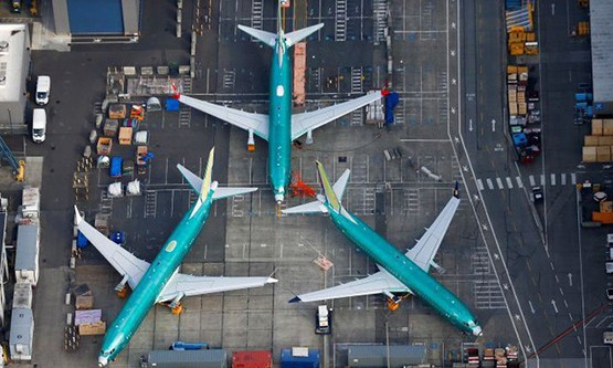 Máy bay Boeing 737 Max đang được lắp ráp trong nhà máy ở Renton, Washington, Mỹ, hôm 21/3 - Ảnh: Reuters/CNBC