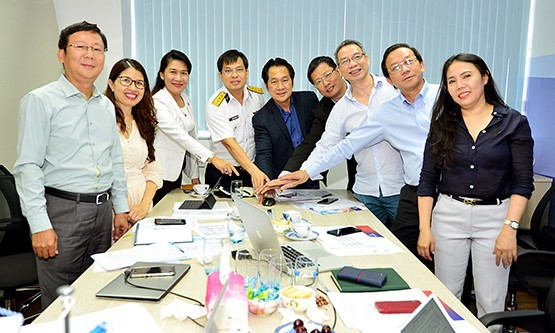 Ban chấp hành Hiệp hội VLA quyết tâm cùng nhau đưa FWC 2022 về Việt Nam (Ảnh: Phó Bá Cường)