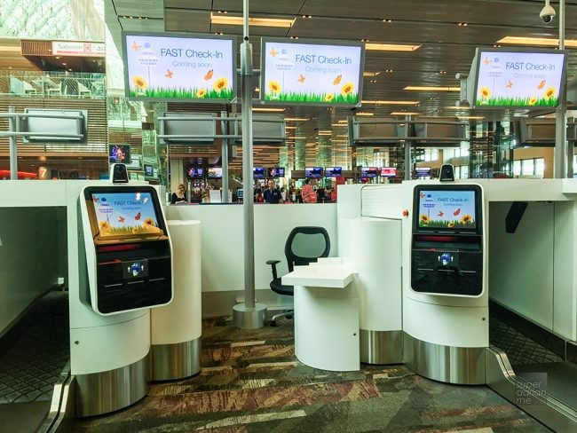 Một số sân bay như T4 Changi (Singapore) đã áp dụng công nghệ gửi hành lý tự động