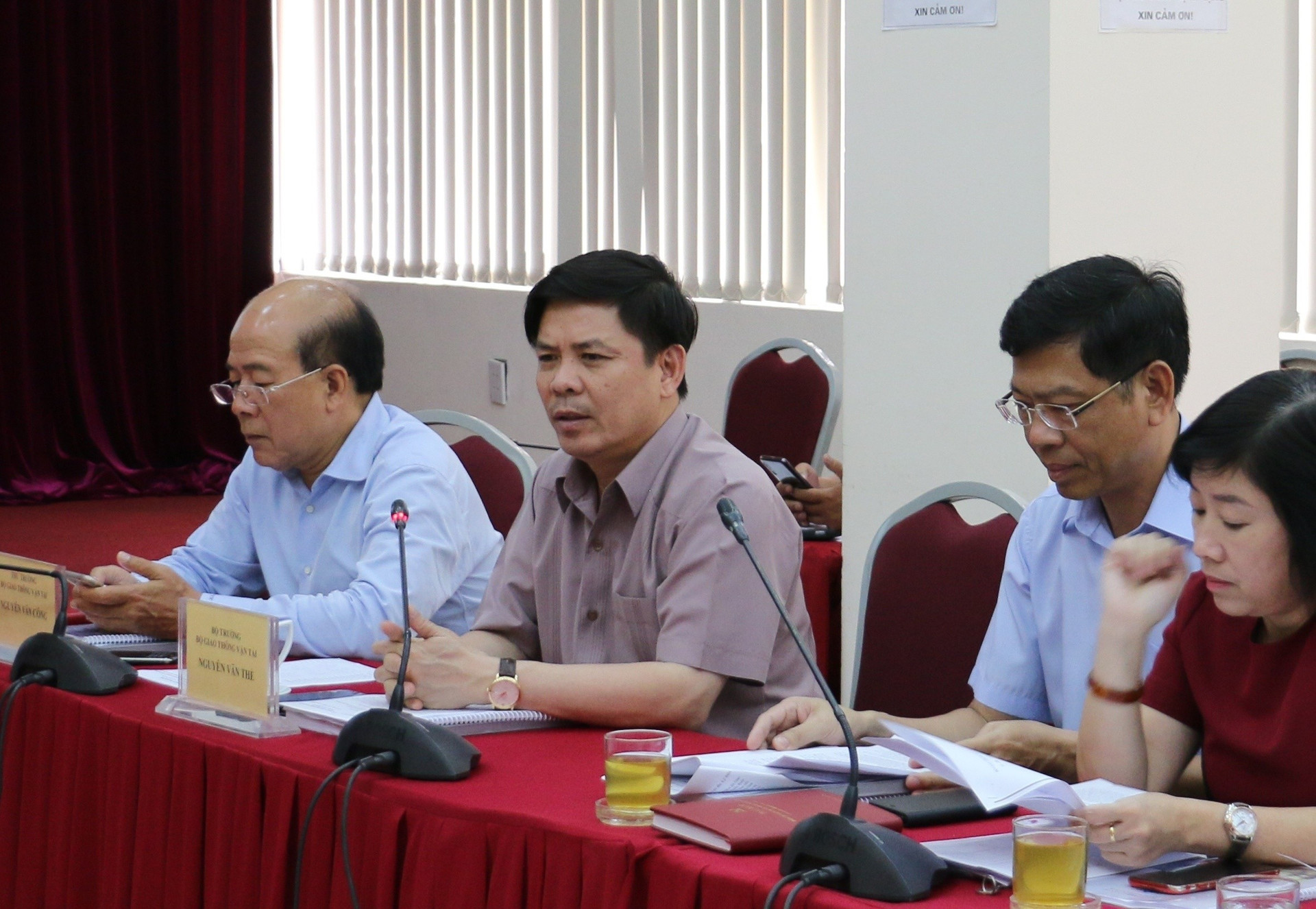 Bộ trưởng Nguyễn Văn Thể phát biểu chỉ đạo tại cuộc họp