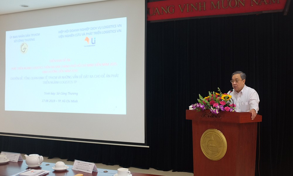 Ông Nguyễn Ngọc Hòa, Phó Giám đốc Sở Công Thương TP. HCM chia sẻ ý kiến tại hội thảo