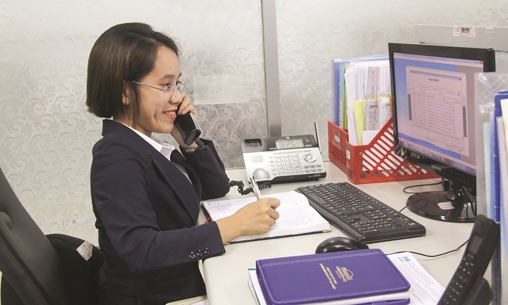 Bộ phận Dịch vụ khách hàng phục vụ khách hàng 24/7