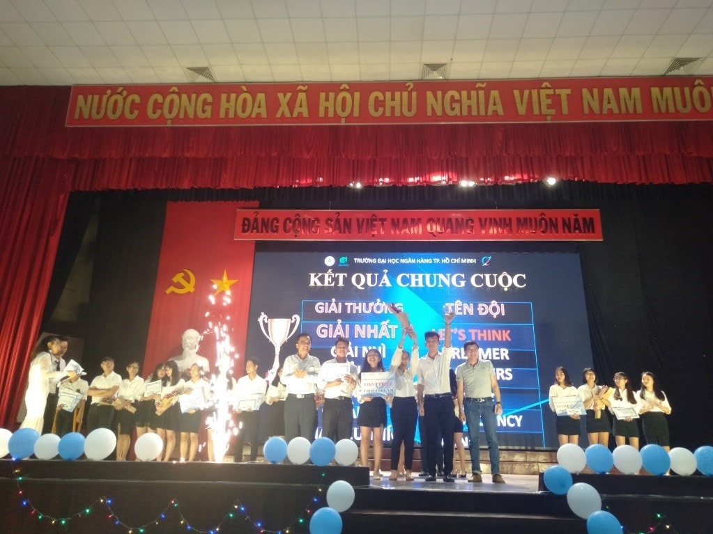 LET’S THINK là gương mặt đại diện của Đại học Ngân Hàng TP. HCM