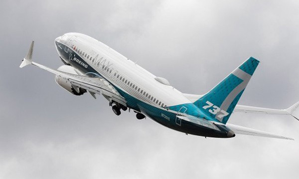 Máy bay Boeing 737 MAX bị cấm hoạt động sau 2 vụ tai nạn kinh hoàng tại Indonesia và Ethiopia