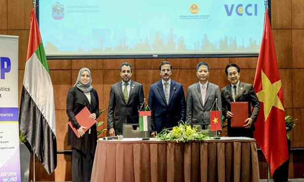 Lễ ký kết Thỏa thuận hợp tác về vận tải đa phương thức giữa Việt Nam - UAE