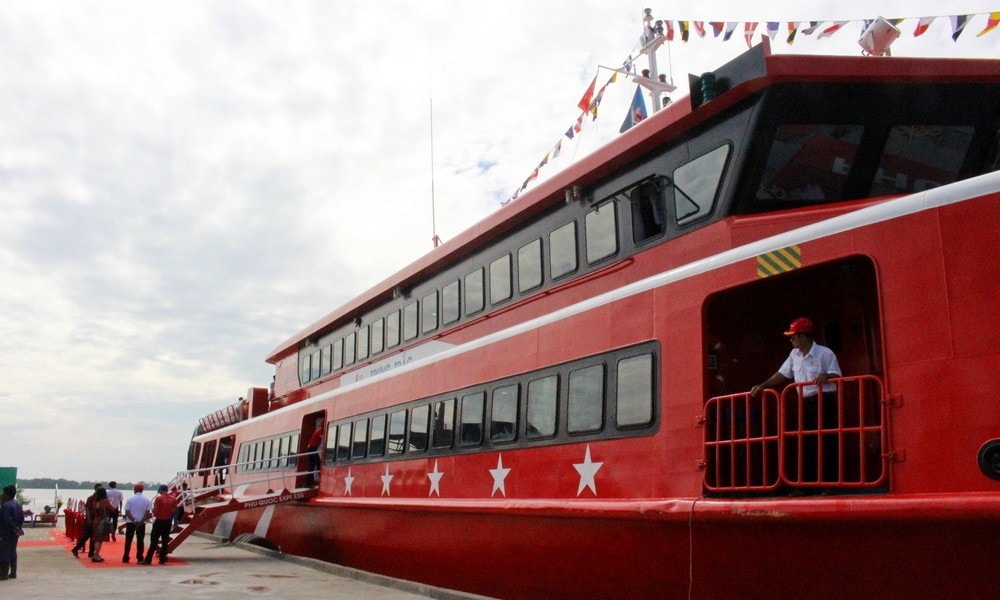 Tàu cao tốc Trưng Trắc