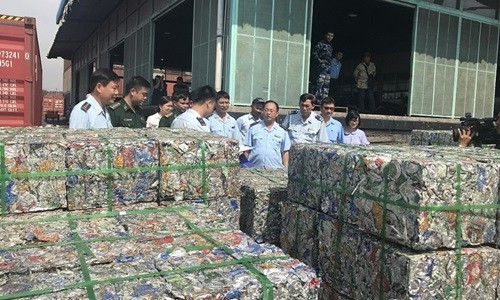 Lô phế liệu xuất lậu do Hải quan cửa khẩu cảng Sài Gòn KV1 bắt giữ ngày 7/11