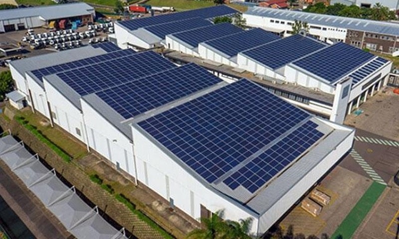 Với khí hậu nắng nóng gần như quanh năm, Việt Nam có rất nhiều tiềm năng phát triển ngành điện mặt trời