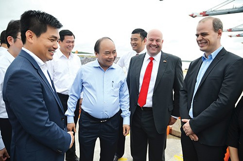 Thủ tướng Chính phủ Nguyễn Xuân Phúc đến thăm cụm cảng Cái Mép - Thị Vải (năm 2017)