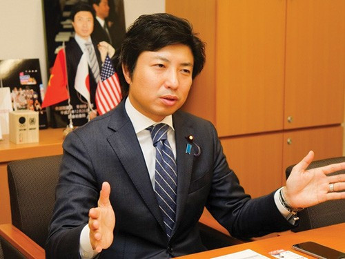 Hạ nghị sĩ Nhật Bản Aoyagi Yoichiro