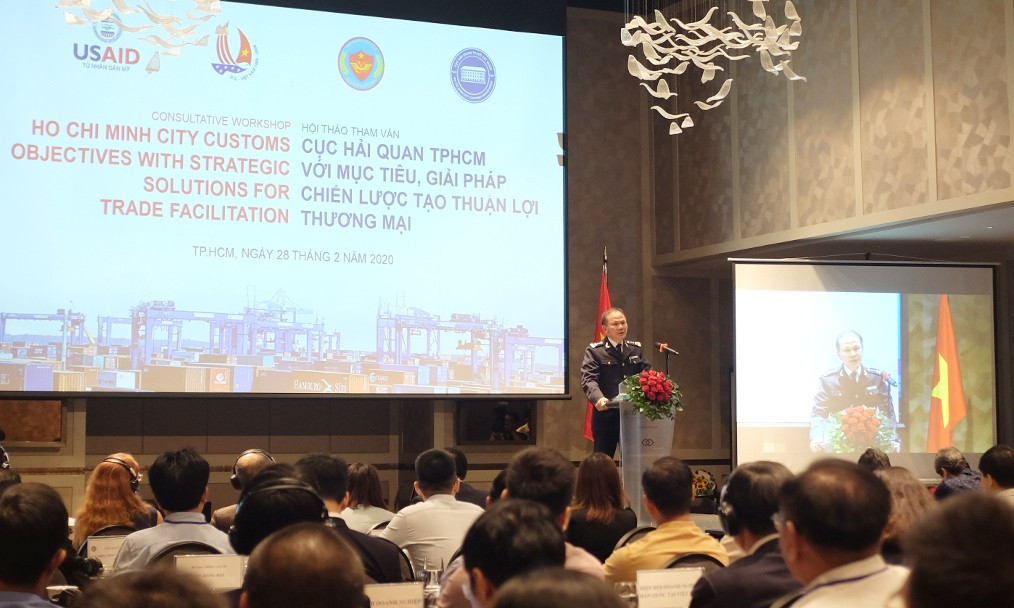 Ông Đinh Ngọc Thắng, Cục trưởng Cục Hải quan TP. HCM chia sẻ tại Hội nghị