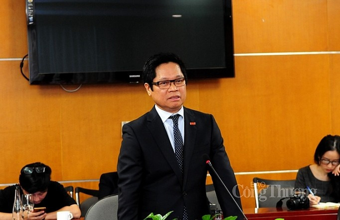 Ông Vũ Tiến Lộc - Chủ tịch VCCI phát biểu tại lễ ký hợp tác