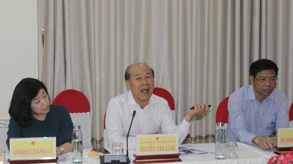 Thứ trưởng Bộ GTVT Nguyễn Văn Công làm việc với lãnh đạo UBND tỉnh Long An về phát triển Cảng biển trên địa bàn tỉnh Long An