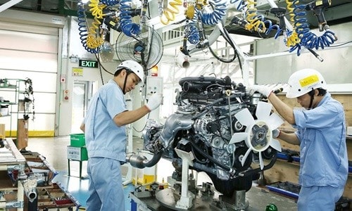 Theo đánh giá của WB, nền kinh tế Việt Nam đã bị tổn thương trong những tháng gần đây khi GDP chỉ tăng trưởng ở mức 0,4% trong quý II, thấp nhất trong vòng 35 năm qua