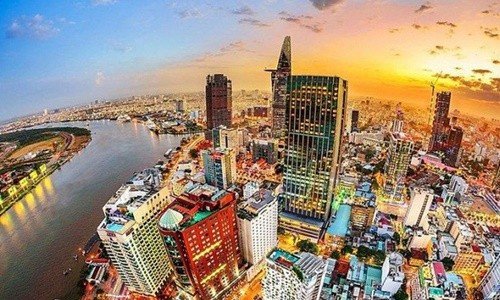 Việt Nam sẽ tăng trưởng 8,1% năm 2021, nhanh nhất châu Á