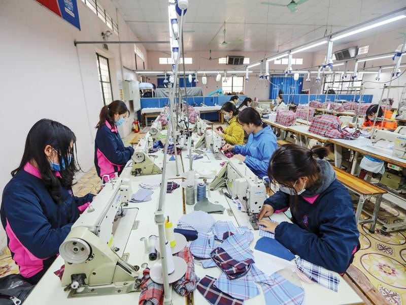 Năm 2021 dù còn những khó khăn, nhưng kinh tế Việt Nam sẽ hồi phục, với mức tăng trưởng có thể lên tới 6,5% - 7%