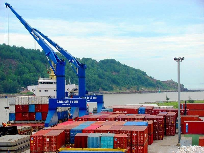 Với lợi thế cảng biển và hệ thống hạ tầng phát triển, Nghệ An được kỳ vọng sẽ trở thành trung tâm dịch vụ Logistics của khu vực