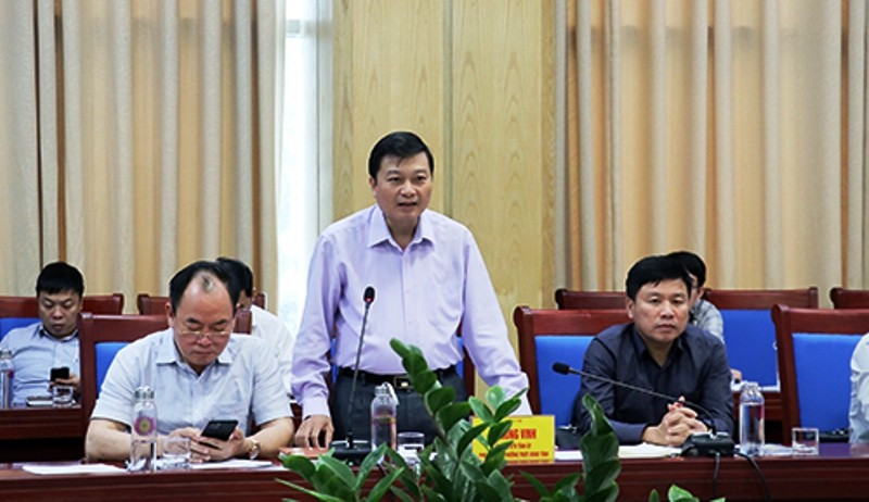 Ông Lê Hồng Vinh - Phó Chủ tịch thường trực UBND tỉnh Nghệ An phát biểu tại buổi làm việc