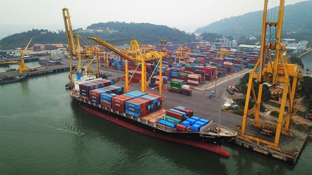 Xuất nhập khẩu hàng hóa tại cảng Đà Nẵng
