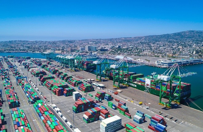 Cảng Los Angeles ở California, Mỹ