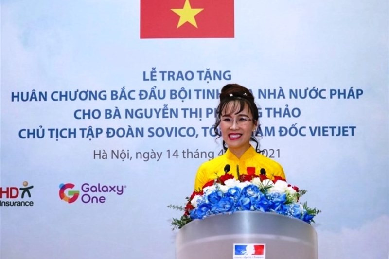Nguyễn Thị Phương Thảo là nữ tỷ phú tự thân đầu tiên của Đông Nam Á nhận Huân chương Bắc đẩu bội tinh - Huân chương cao quý nhất của Pháp (Ảnh: LĐO)