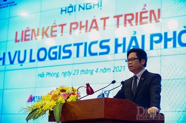 TS Vũ Tiến Lộc, Chủ tịch Phòng Thương mại và Công nghiệp Việt Nam (Ảnh: enternews.vn