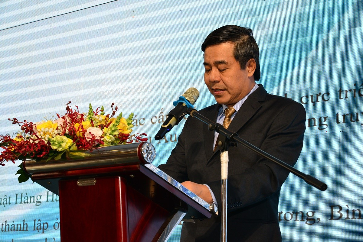 Ông Trần Thanh Hải, Chủ tịch HĐQT Công ty Cổ phần Cảng Đồng Nai  báo các kết quả hoạt động năm 2020 và kế hoạch năm 2021 (Ảnh: Phó Bá Cường)