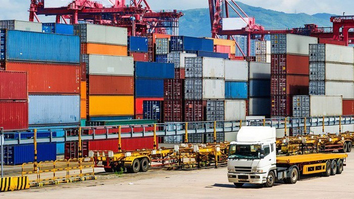 Doanh nghiệp logistics giữ vai trò quan trọng trong chuỗi cung ứng hàng hóa tiêu dùng trong nước và xuất nhập khẩu