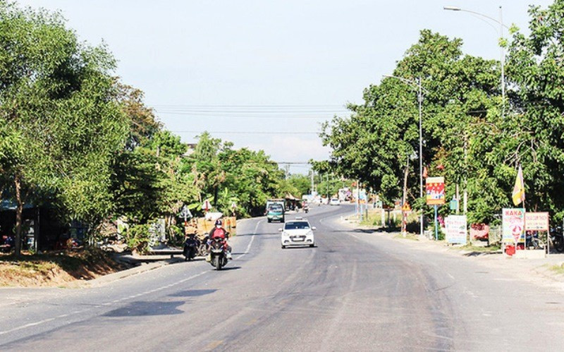 Một đoạn quốc lộ 9 qua tỉnh Quảng Trị (ảnh Ngọc Hà)