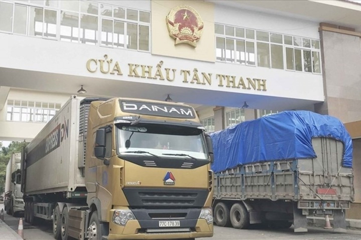 Trung Quốc thay đổi quy trình giao nhận hàng hóa qua cửa khẩu Tân Thanh