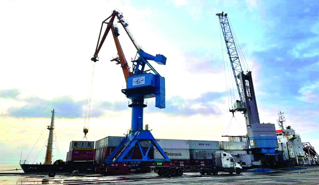 According to Ha Tinh Port Authority, one of the factors contributing to logistics development is opening container routes in Vung Ang port area