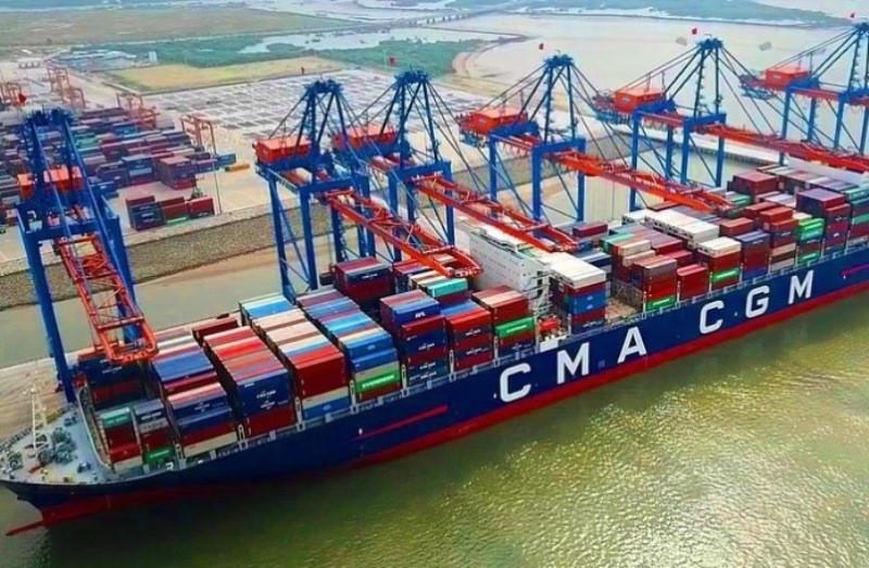 Tàu container của Hãng tàu CMA-CGM cập cảng Cái Mép (Ảnh: Đ.Tịnh)