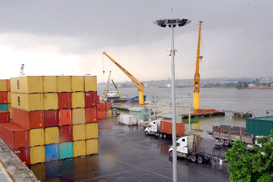 Hoạt động xuất nhập khẩu tại cảng Đồng Nai