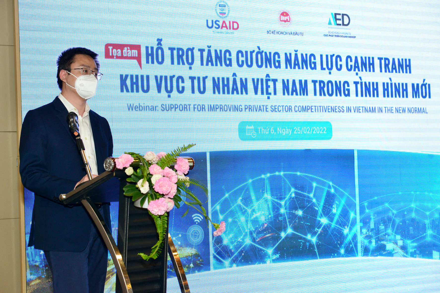 Ông Nguyễn Đức Trung, Phó Cục trưởng Cục Phát triển doanh nghiệp (Bộ Kế hoạch và Đầu tư) phát biểu tại buổi tọa đàm