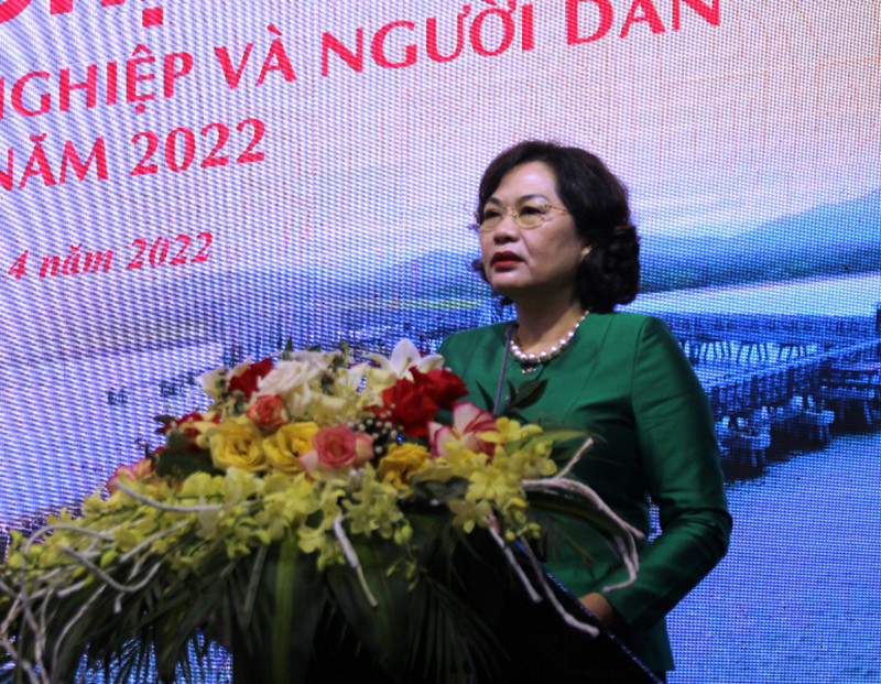 Thống đốc Ngân hàng Nhà nước Việt Nam phát biểu tại hội nghị. 