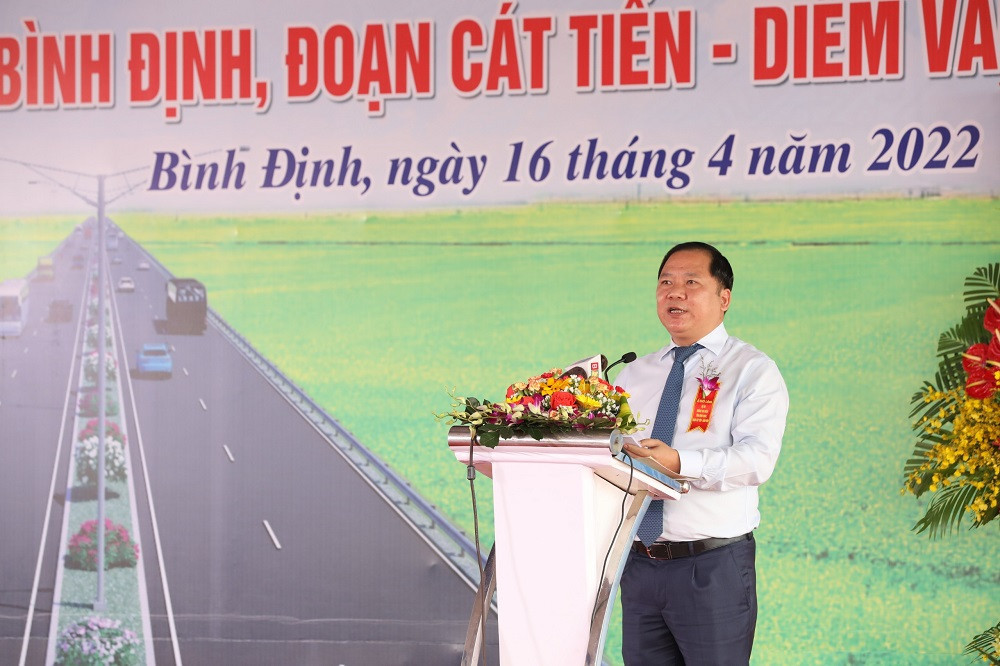 Ông Nguyễn Phi Long, Phó Bí thư Tỉnh ủy tỉnh Bình Định phát biểu