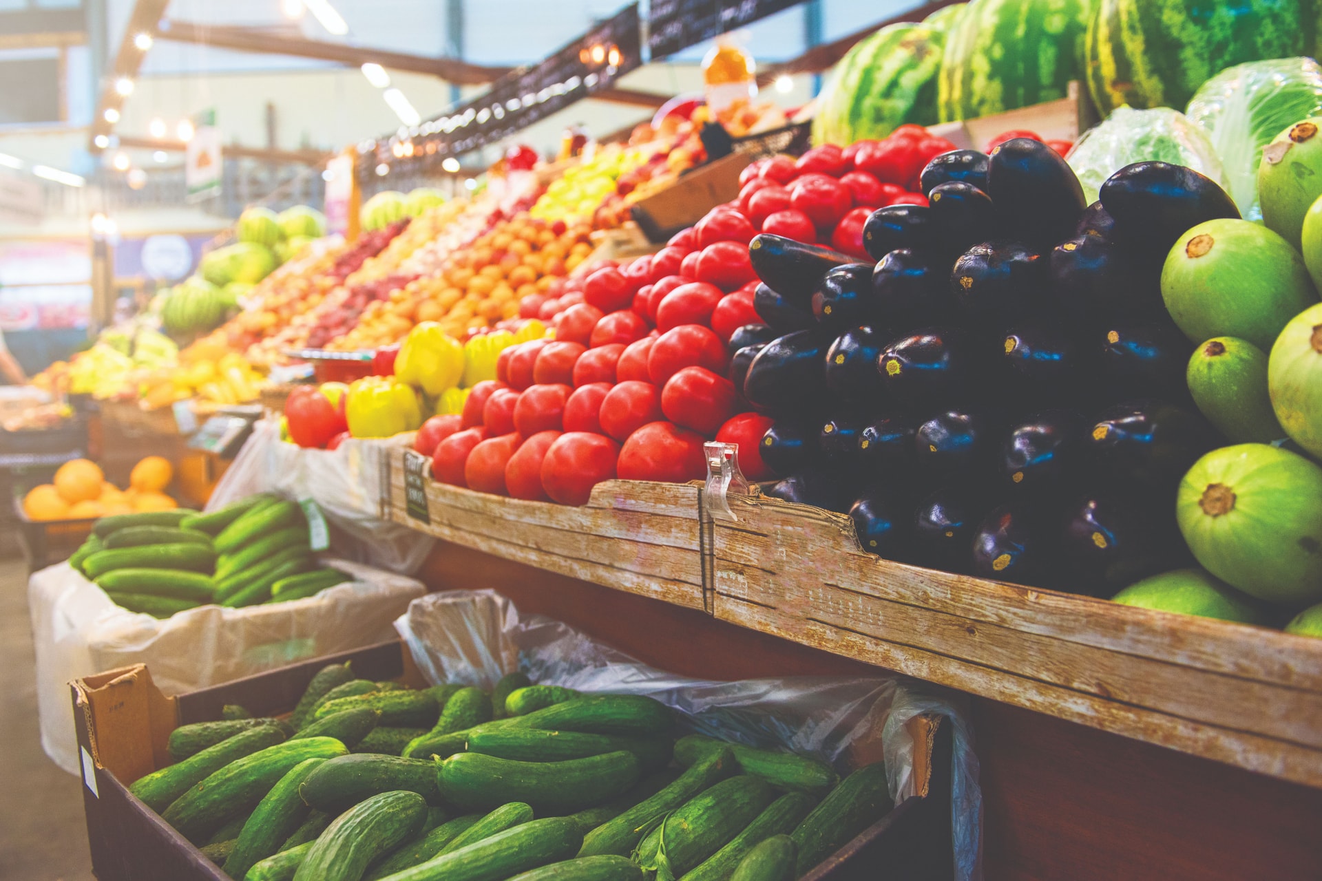 vegetable-farmer-market-counter-compressed.jpg