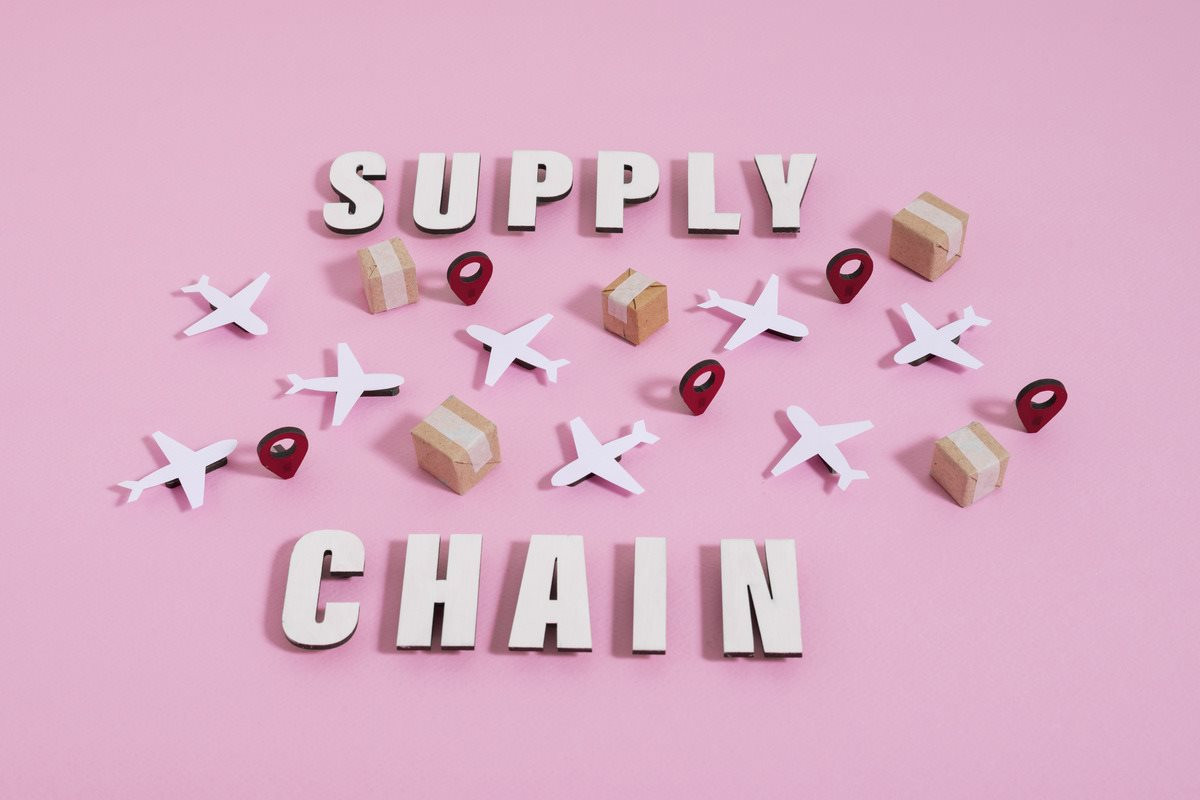 still-life-supply-chain-representation-1-.jpg