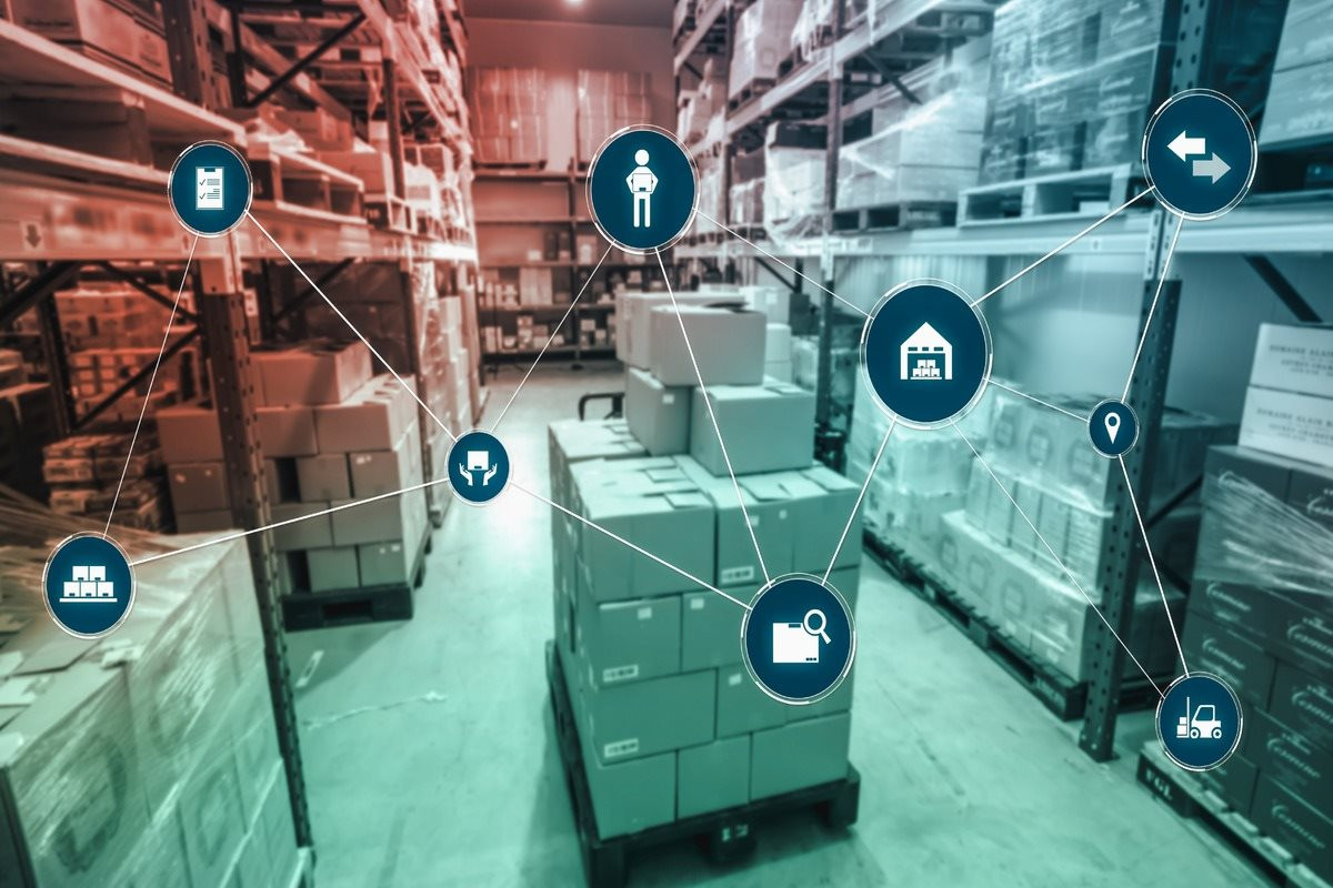 smart-warehouse-management-system-with-innovative-internet-things-technology-1-1-(1).jpg