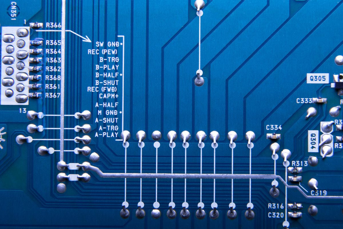 top-view-circuit-board-close-up-1-.jpg