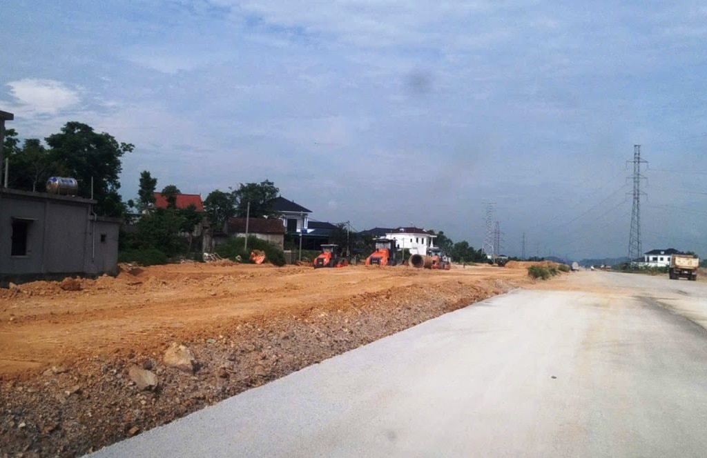 na-dautucong.jpg
