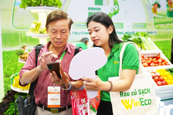 ha-4-wineco-08082025.png